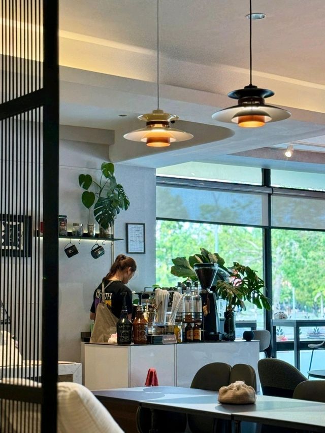 Harvest Cafe 