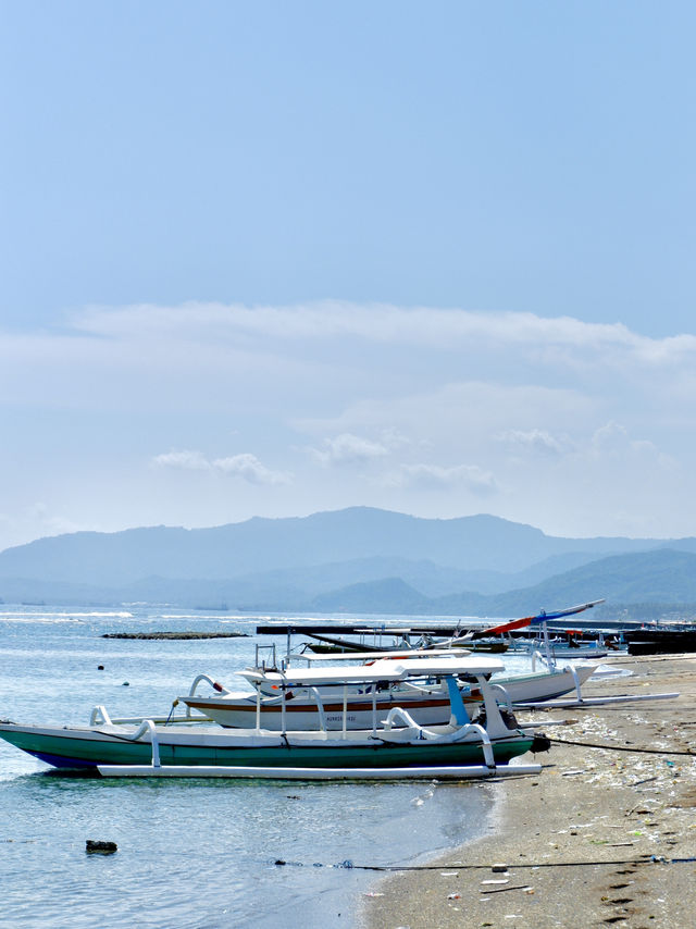 Take A Look At The Beautiful Candidasa Beach 🌊🏝️