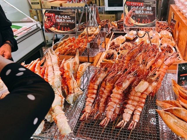 【玩樂食尚】日本沖繩 糸滿魚市場 一起吃美食 海鮮好好吃😋 Okinawafood