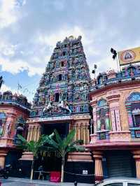 “Sri Maha Mariamman Temple KL: A Majestic Jewel of Hindu Heritage!”