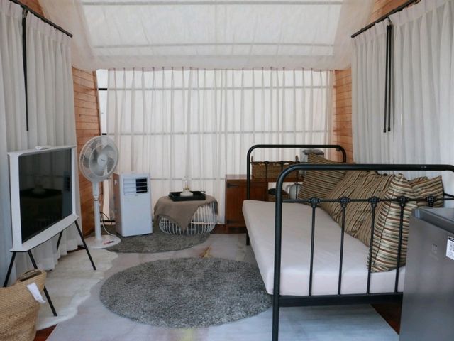 Mollusc Glamping ที่พักติดทะเล