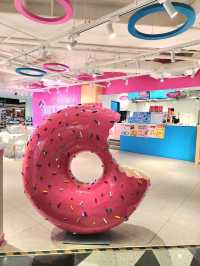 【バンコク】カラフルで可愛いドーナツ屋さん🍩