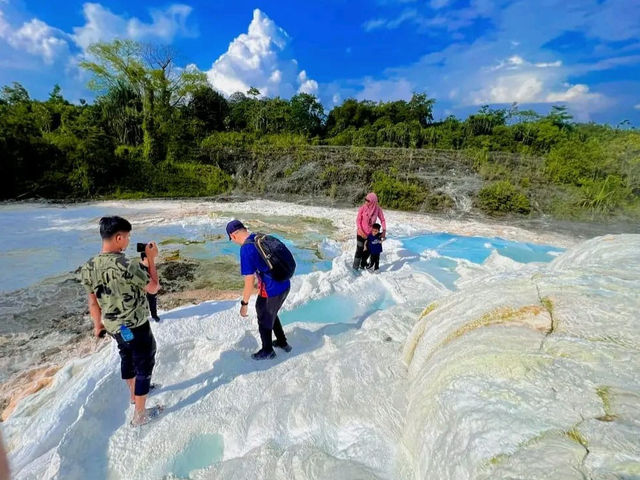 Mystical Marvel: White Crater Dolok Tinggi Raja