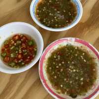 ครัวเจ๊ตุ้ม พัทยา: อาหารทะเลสดใหม่ รสชาติจัดจ้าน