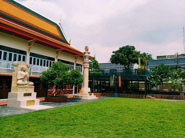 泰國曼谷市中心湄南河畔著名古跡皇家寺廟景點：Wat Sangwet Witsayaram，暹羅文化藝術精美寺廟建築，適合打卡拍照📸冥想