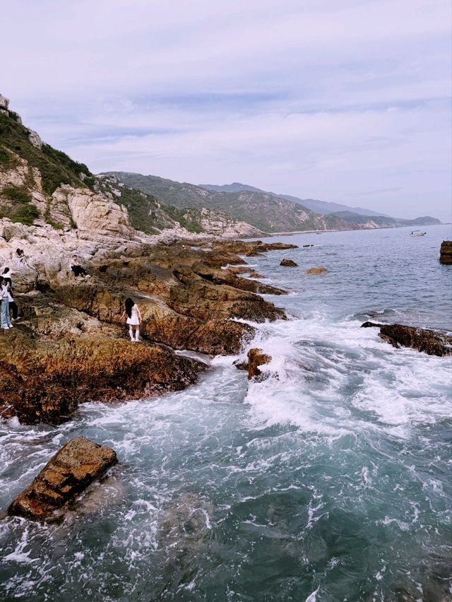 一個可以看山看海的美麗天文台景點：深圳市天文台。適合打卡拍照📸