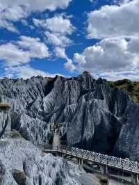 Moshi Park: A Surreal Stone Forest from Another World
