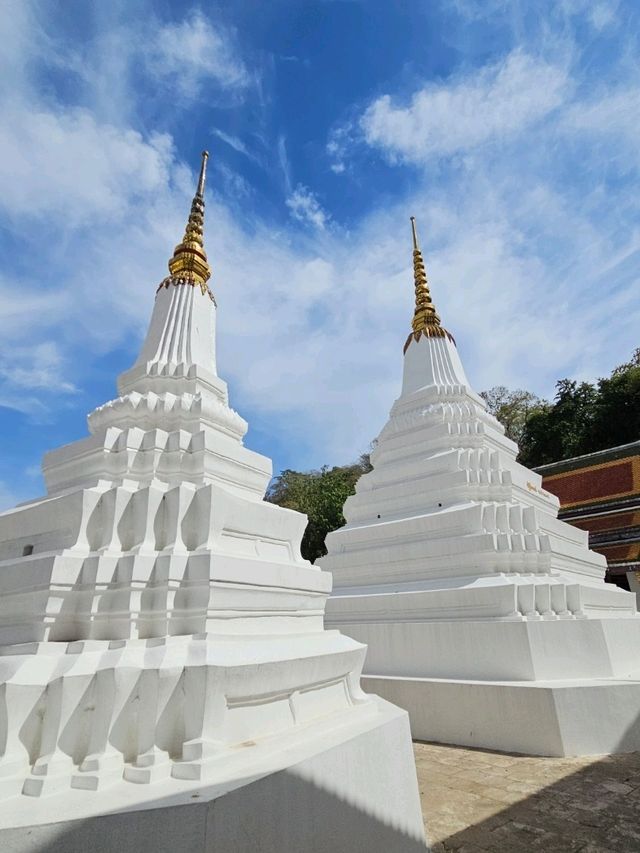 วัดพระพุทธบาท ราชวรมหาวิหาร