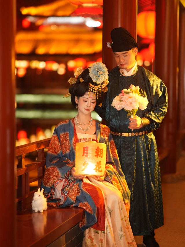 盛唐氛圍感拉滿，彩霞亭漢服拍攝