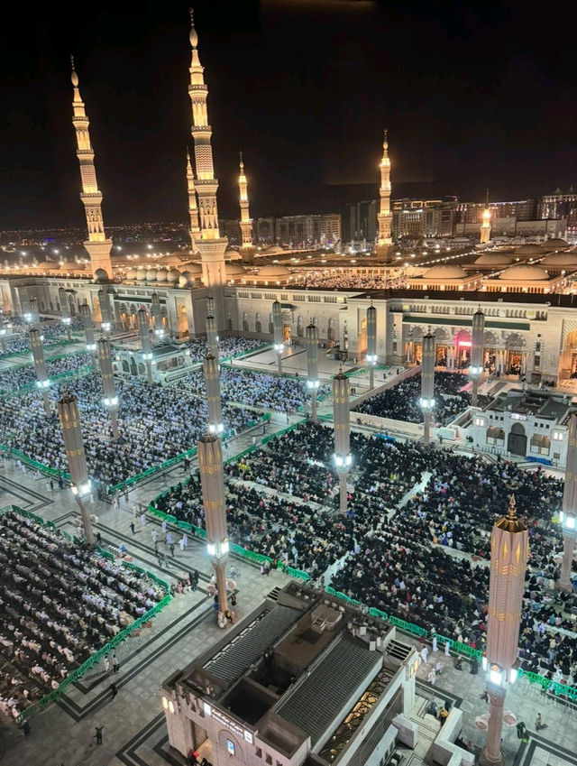Praying at the sacred Al-Masjid Al-Nabawi in Medina, a truly spiritual experience