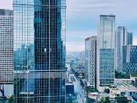 🇨🇳:成都 ガラス張りの絶景空間🏨