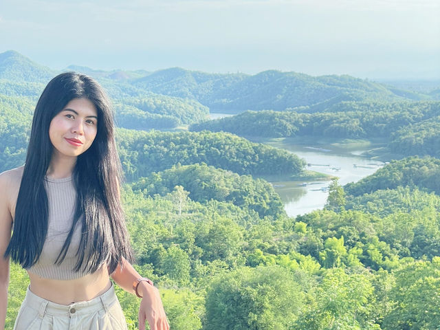  ม่อนแม่ถาง: สูดอากาศบริสุทธิ์ ชมวิวสุดปัง! ⛰️