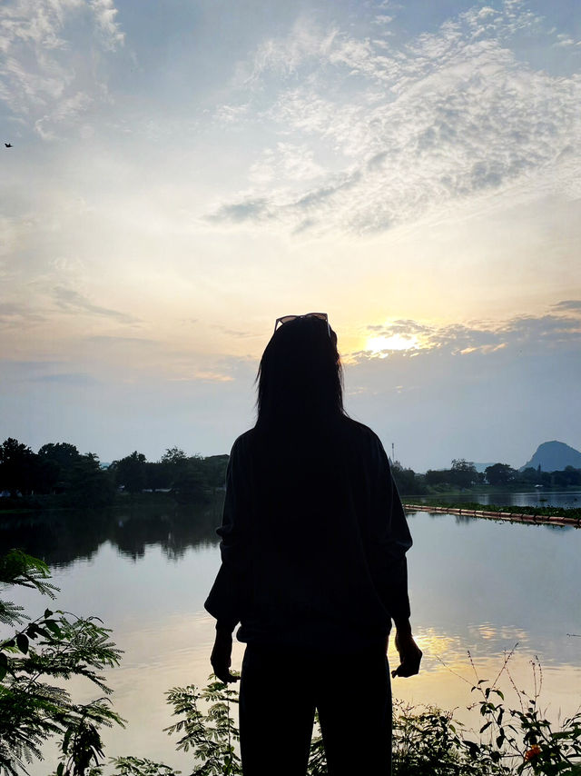 ชลประทานท่าม่วง: เขื่อนวิวสวย กิจกรรมเพียบ