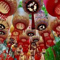 A Day in KL's Chinatown: Where Dragons and Deities Dance