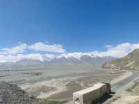 Kunlun Mountain 🏔️ Yuzhu Peak 🩵 Golmud River