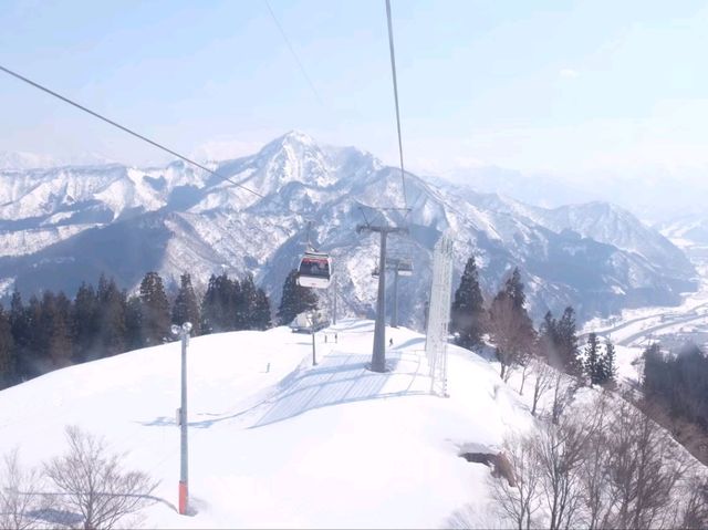 กาล่า ยูซาว่า (GALA Yuzawa Snow Resort)
