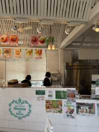 พาใจละลายที่ Fruit Factory Mooon ที่เมือง Mojiko