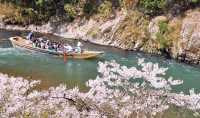 🚣♂️🌿 Hozugawa River Boat Ride: Kyoto’s Wildest (and Chillest) Adventure! 🌿🚣♂️