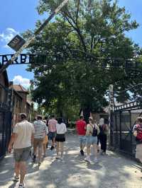 走進奧斯威辛：一場直擊心靈的震撼旅程