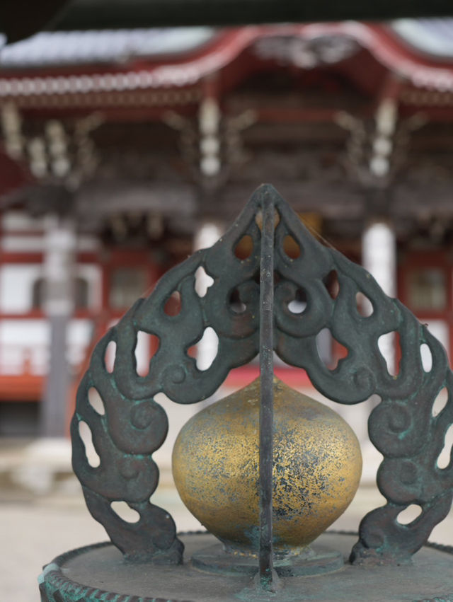 【茨城】そびえ立つ顔だけの像
