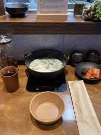 진짜 지인한 사골육수로 맛을 낸 사골칼국수, 보야타
