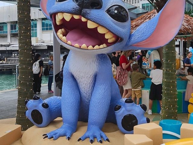 史迪仔亂入海港城
