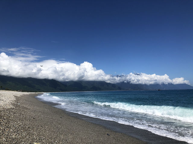 七星潭風景區｜花蓮最美的月牙灣海岸，日出、星空與海風的療癒秘境 