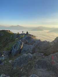Phu Chi Fa – Chasing the Sea of Mist.