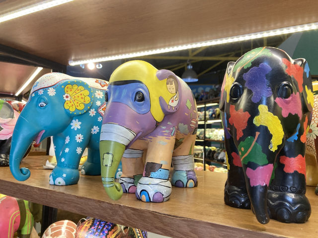 Elephant Parade ❤️ Mosha