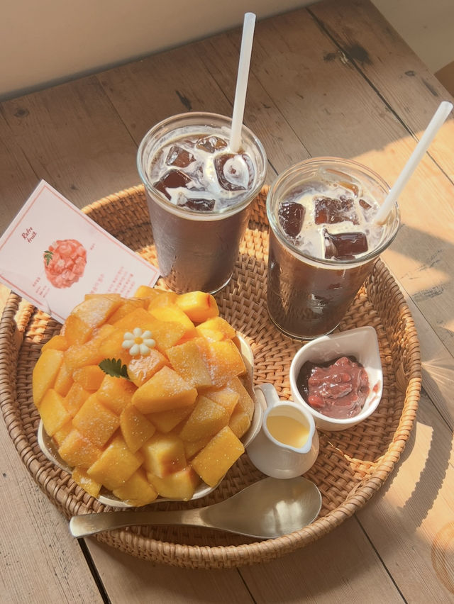 【ソウル・ソチョン】 季節の果物を使った贅沢ピンス🍧☀️