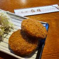 伊勢必吃老鋪！豚捨牛肉可樂餅與牛丼 🍛🥢