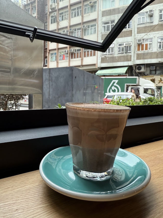 Winstons Coffee (Sai Ying Pun) Where Killer Coffee Meets Great Vibes