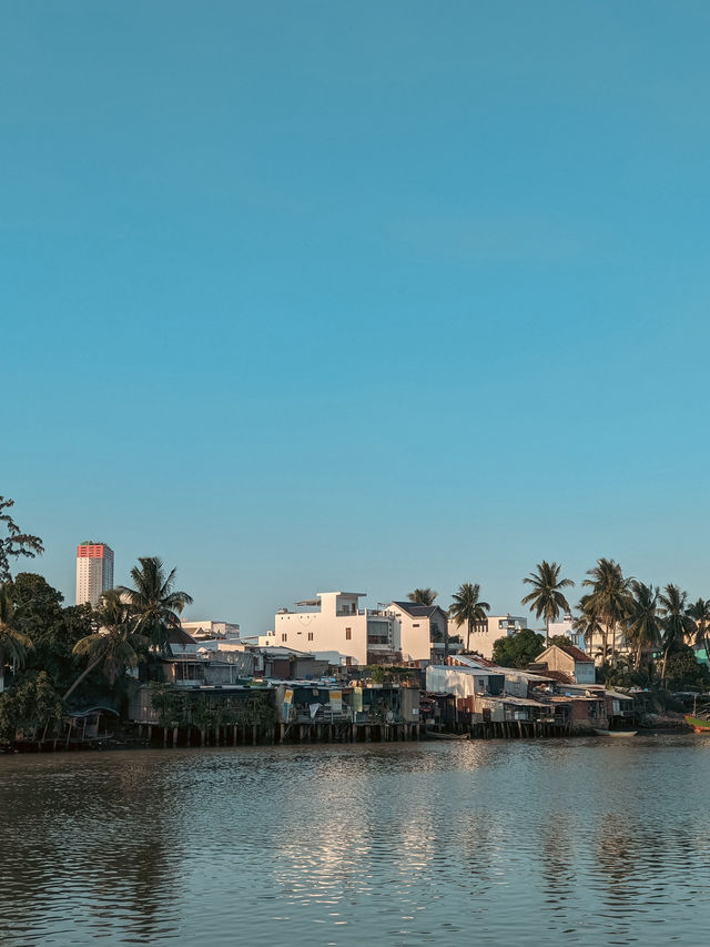 🇻🇳 Nha Trang: Where the Sea Meets Buddha and Mornings Begin with Cà Phê Sữa Đá 🏖