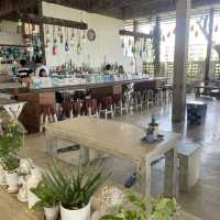 ร้านอาฟเตอร์นูน บางปู คาเฟ่ริมทะเลบรรยากาศดี