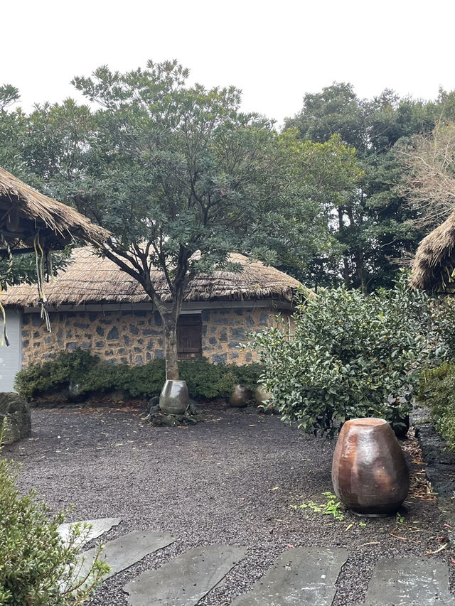 🌟 หมู่บ้านโบราณในเกาะเชจู