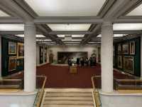Guildhall Art Gallery: London's Hidden Gem in the City's Financial Heart 🏛️🎨
