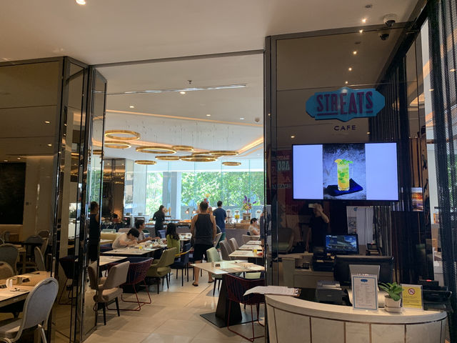 🍽️ A Solid Start to the Day at Streats Cafe, ibis Ratchada
