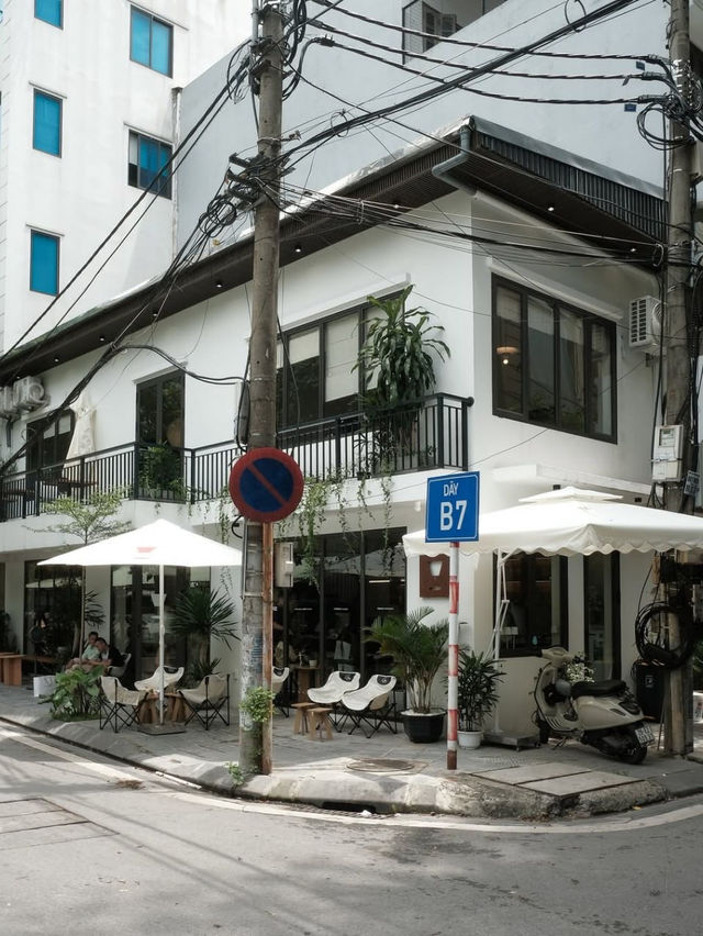 Allure Café Bar 