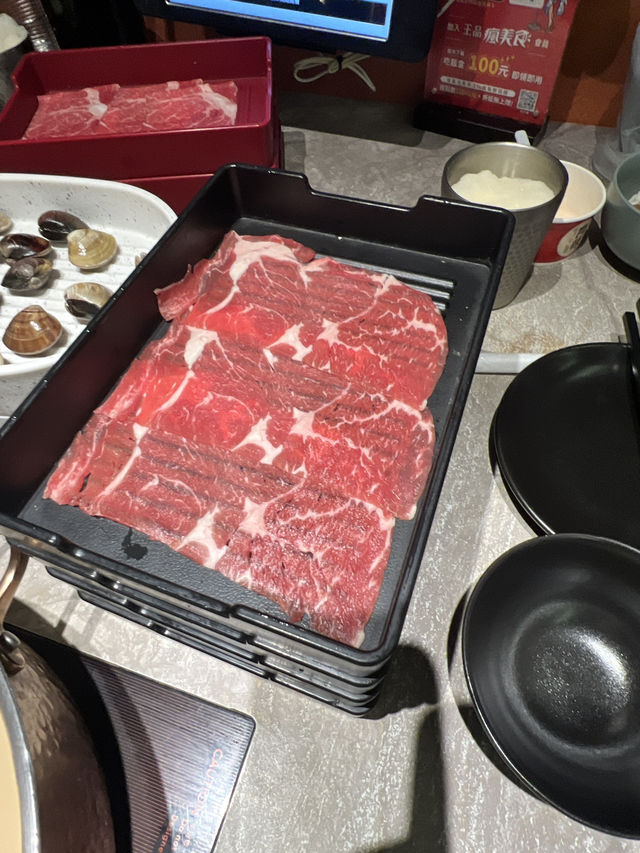 重新出發的向辣，麻辣鍋吃到飽還是有料