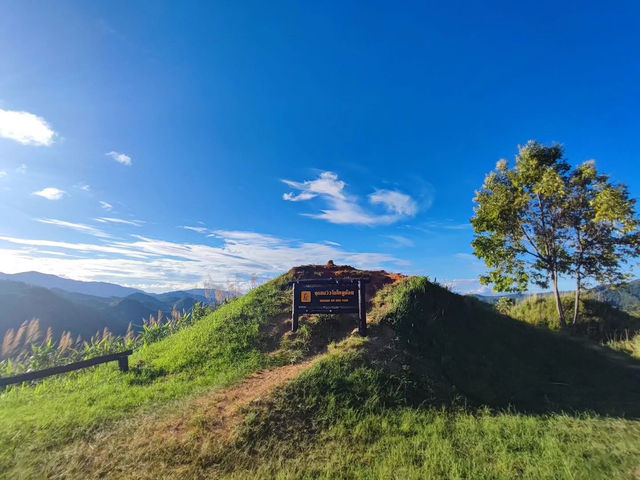 タイの自然に包まれる旅。メーワン国立公園で静けさと絶景に出会いました🌿🌄 心がリセットされる時間。