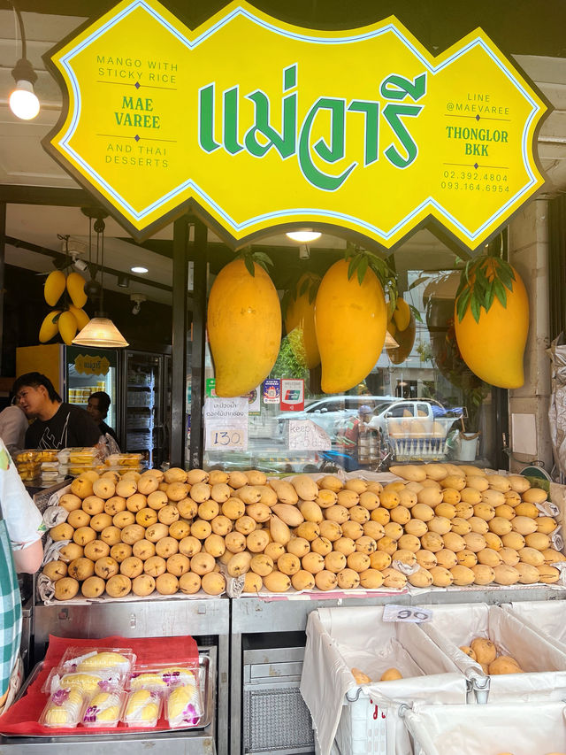 Food vibes in Bangkok 🤤must try !