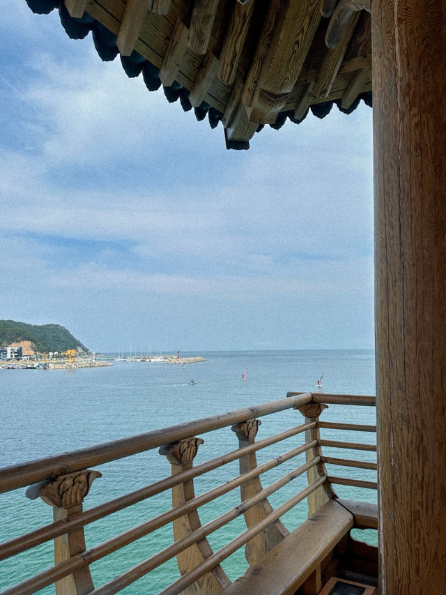 대한민국 최초의 해상 누각, 영일대전망대