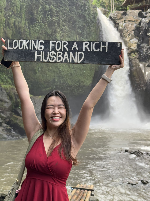 🇮🇩Red Dress Energy at Bali’s Stunning Tegenungan