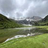  A Peaceful Trek to Gongga Lake (贡嘎措) in Daocheng Yading