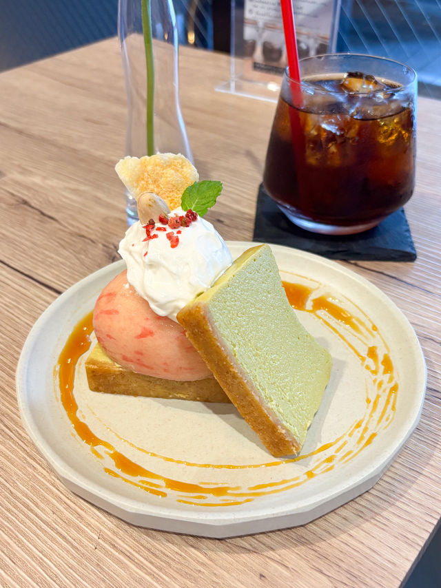 【福岡カフェ】23時まで楽しめるチーズケーキ専門店