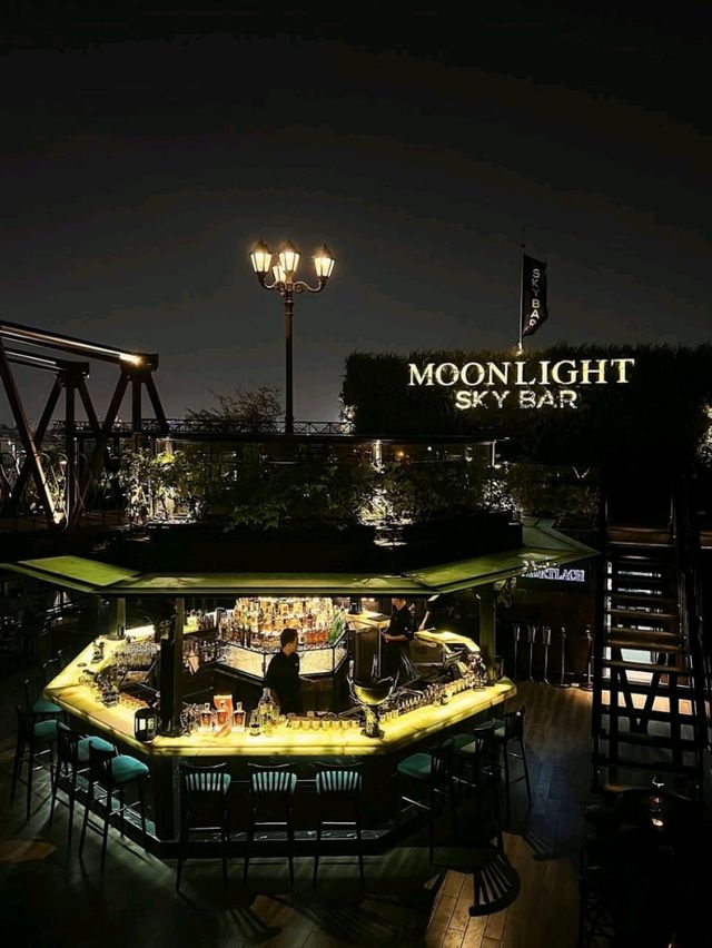 Moonlight Sky Bar