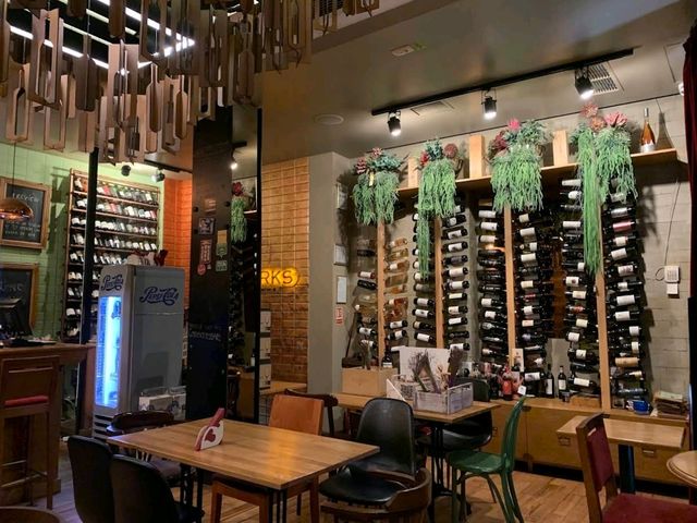 Corks Cozy Winebar
