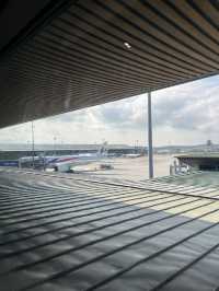 Sky Suite Airport Lounge @ KLIA Terminal 1