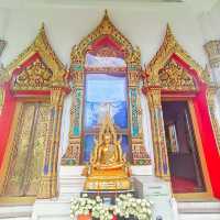 ไหว้พระ วัดลครทำ เขตบางกอกน้อย