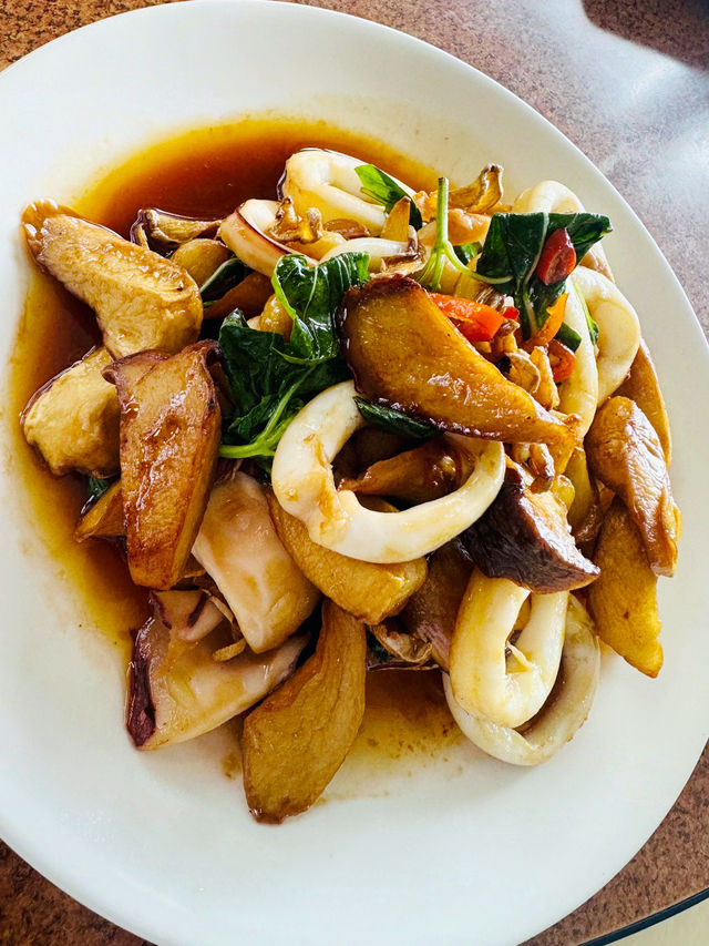 神秘又深山的美食餐廳